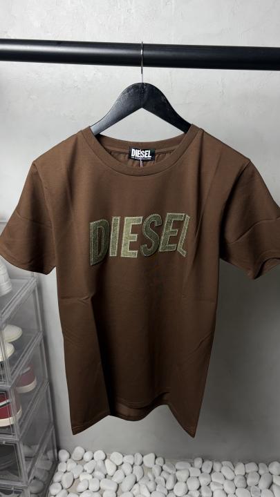 Diese_l Premium Round Neck T-Shirt 2372