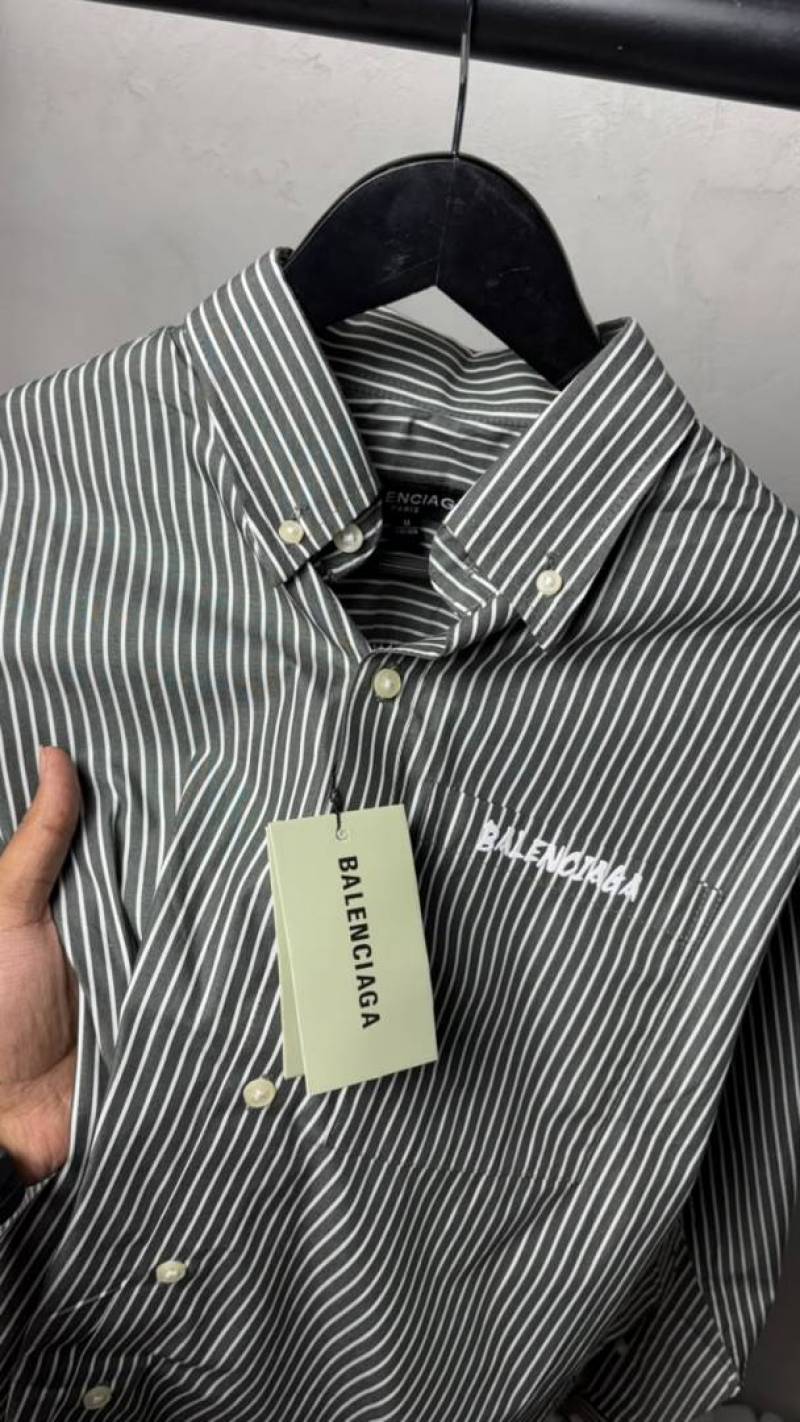Balenciaga Premium Shirts 2831