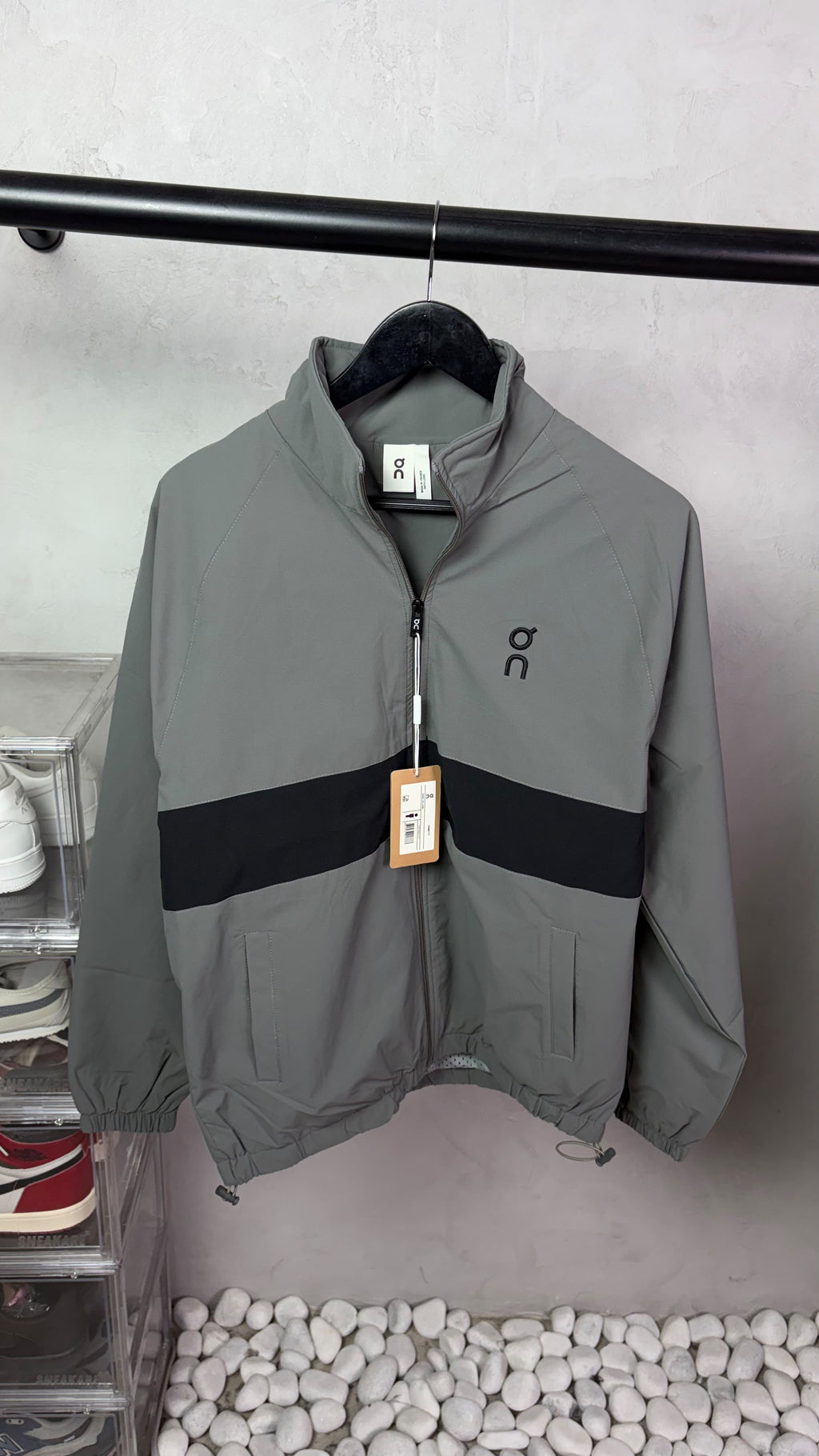 On Cloud Premium Windbreaker Jacket 3245