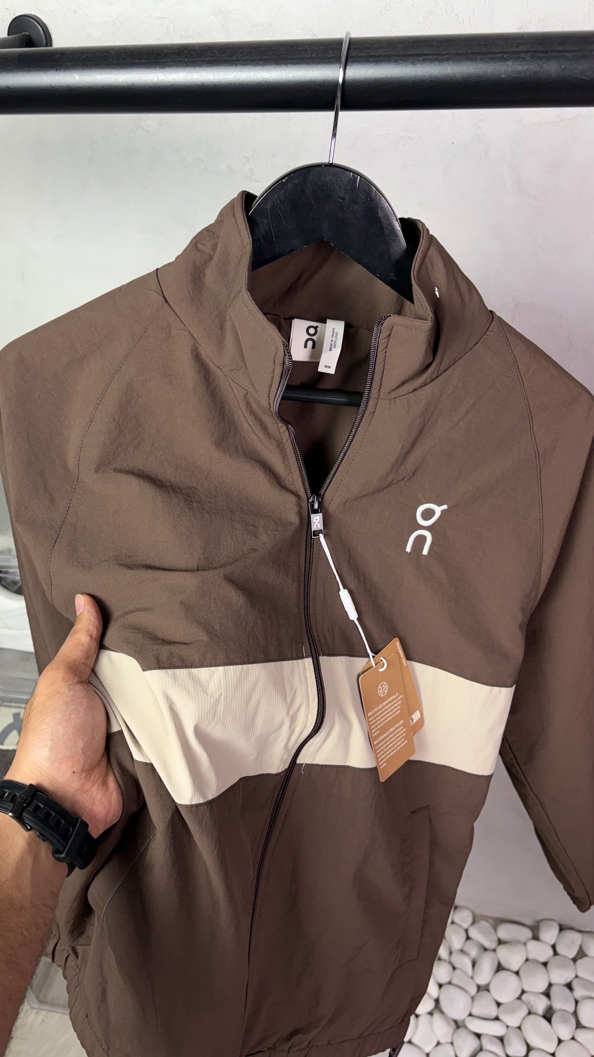 On Cloud Premium Windbreaker Jacket 3245