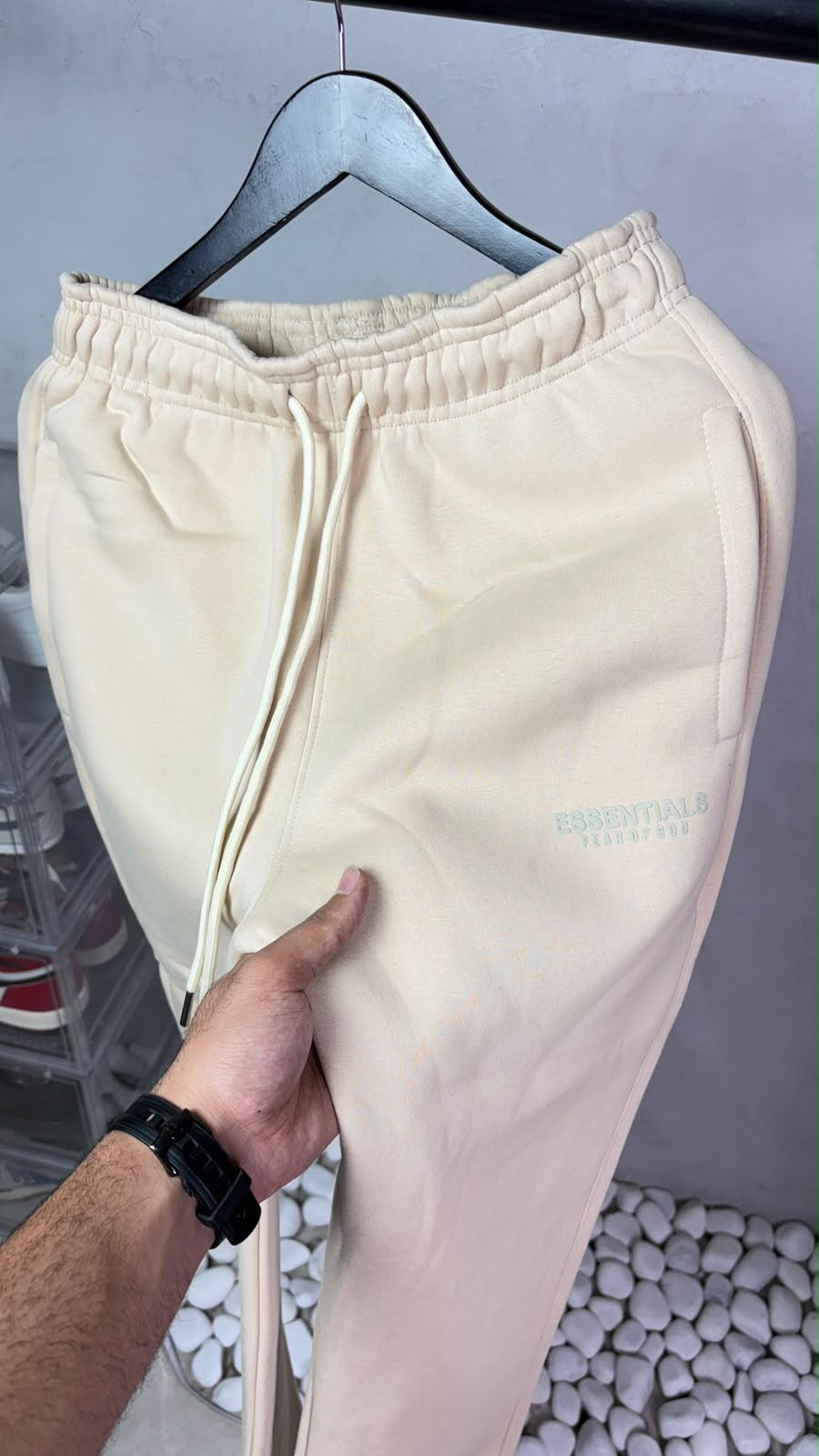 Essentials Premium SweatPants. 3204