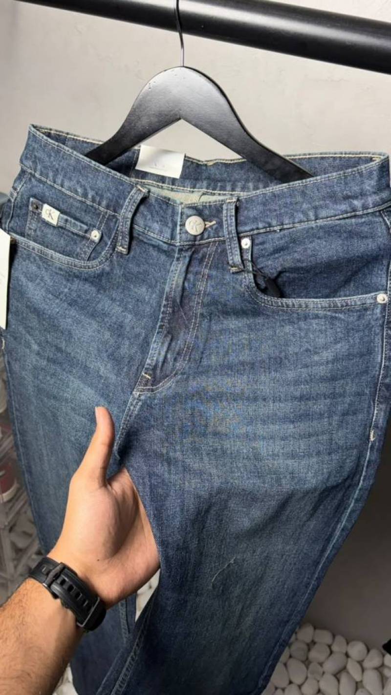 Calvin Kleiin High Quality Straight Fit Jeans 2830