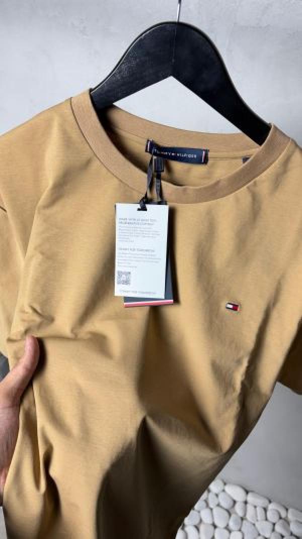 Tomm_Y Hilfige_r Premium Round Neck T-Shirt with OG Box Packaging 1574