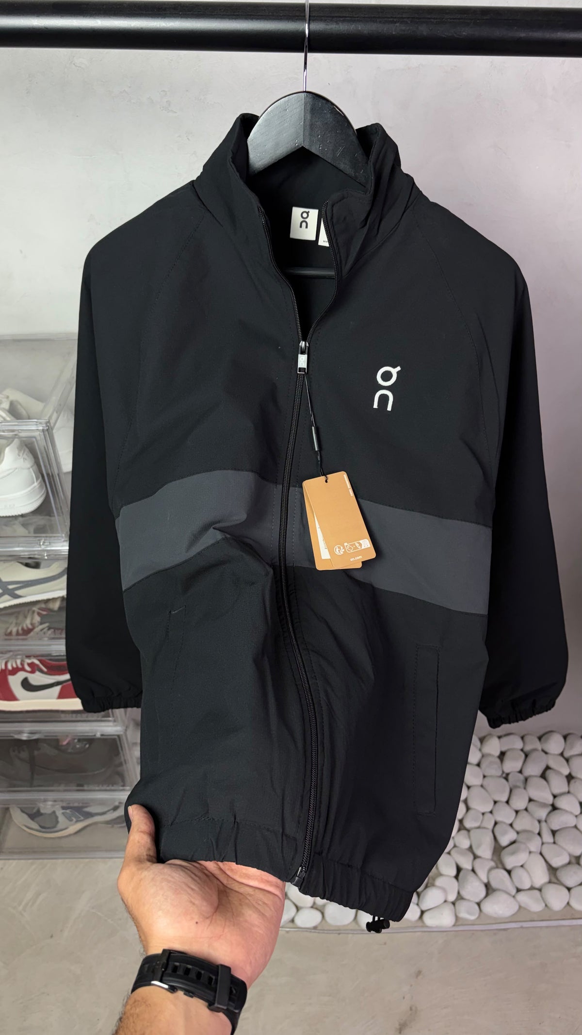 On Cloud Premium Windbreaker Jacket 3202