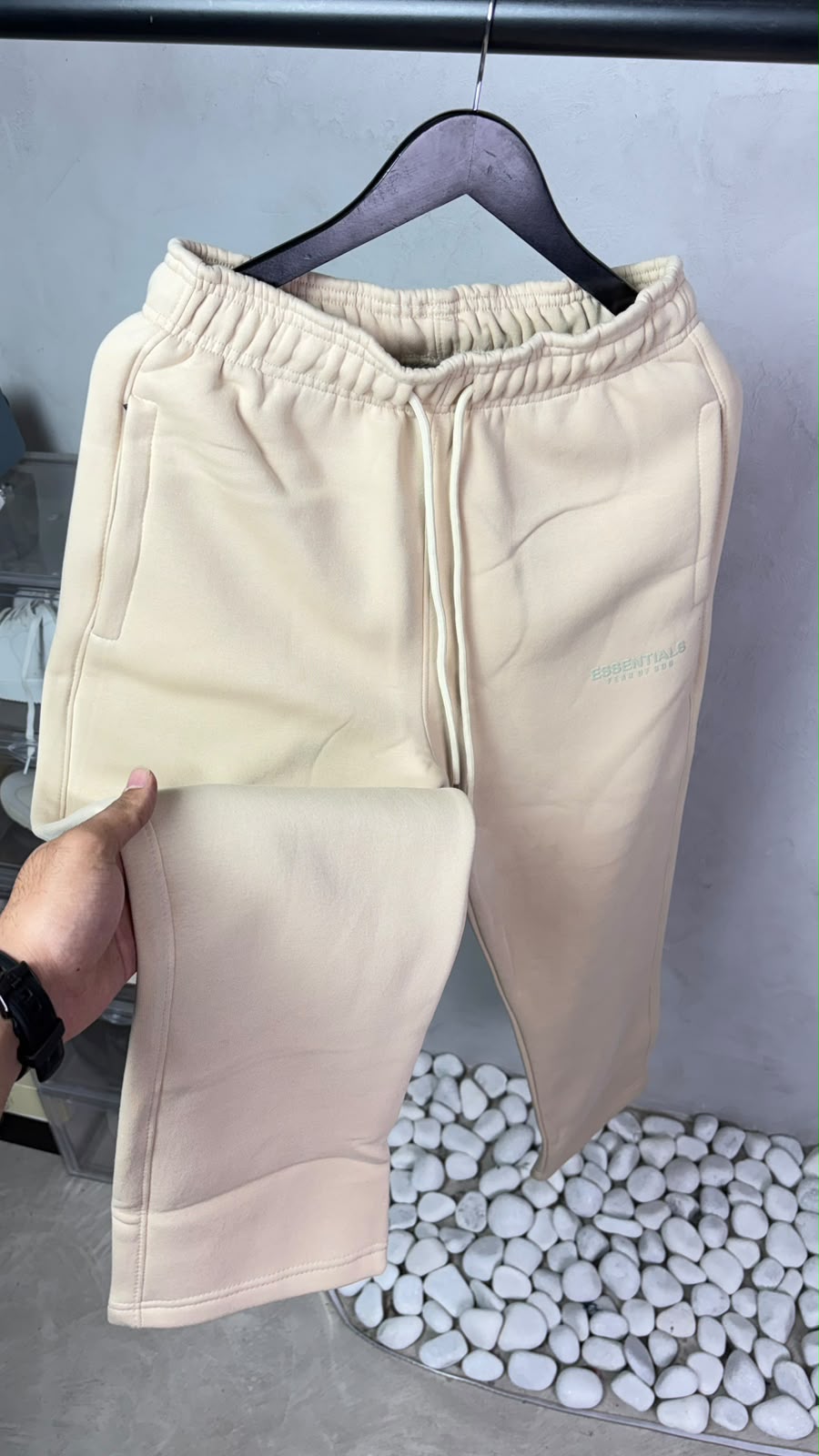 Essentials Premium SweatPants. 3204