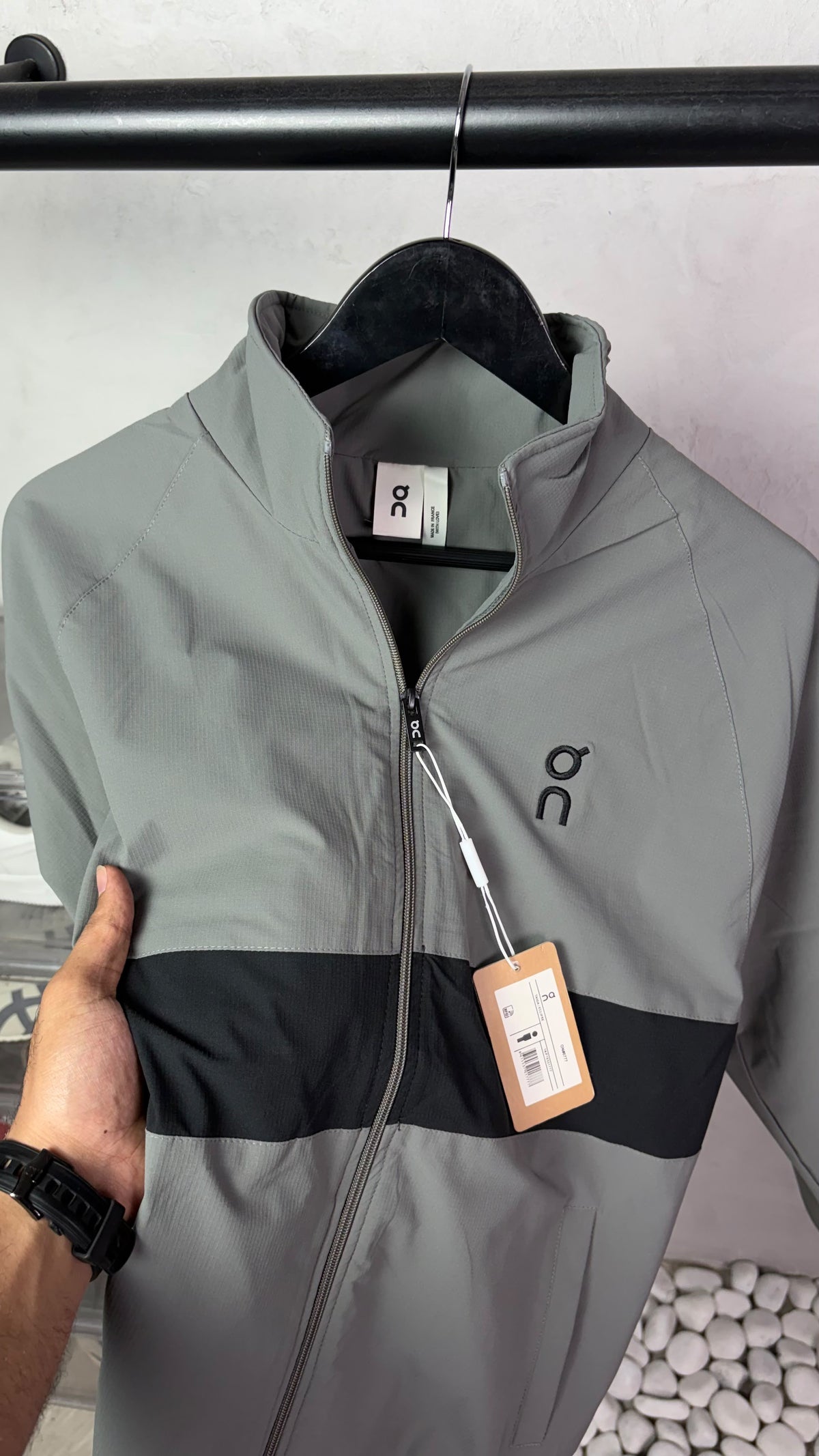 On Cloud Premium Windbreaker Jacket 3245