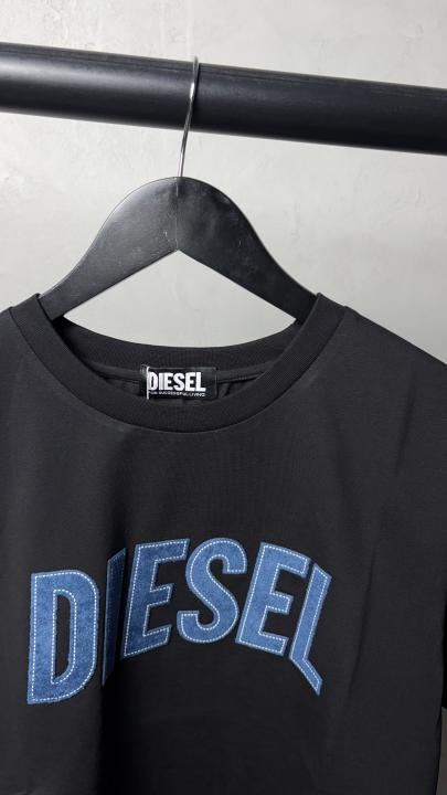 Diese_l Premium Round Neck T Shirt 2373