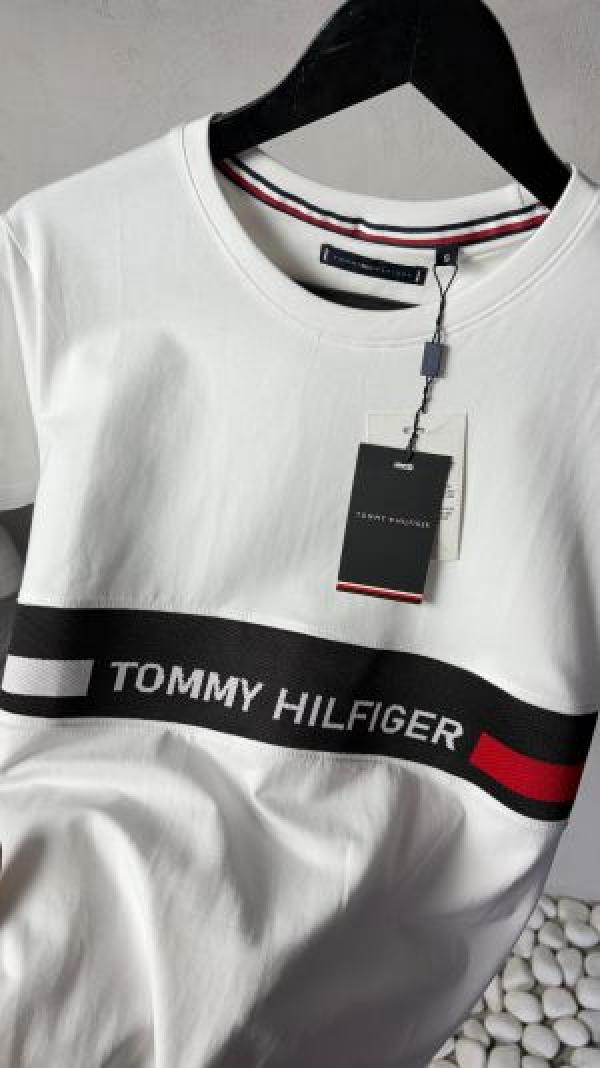 Tomm_y Hilfige_r Premium T-Shirt 1566